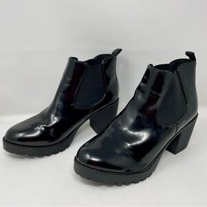 Halston Black Platform Rubber Rain Boots